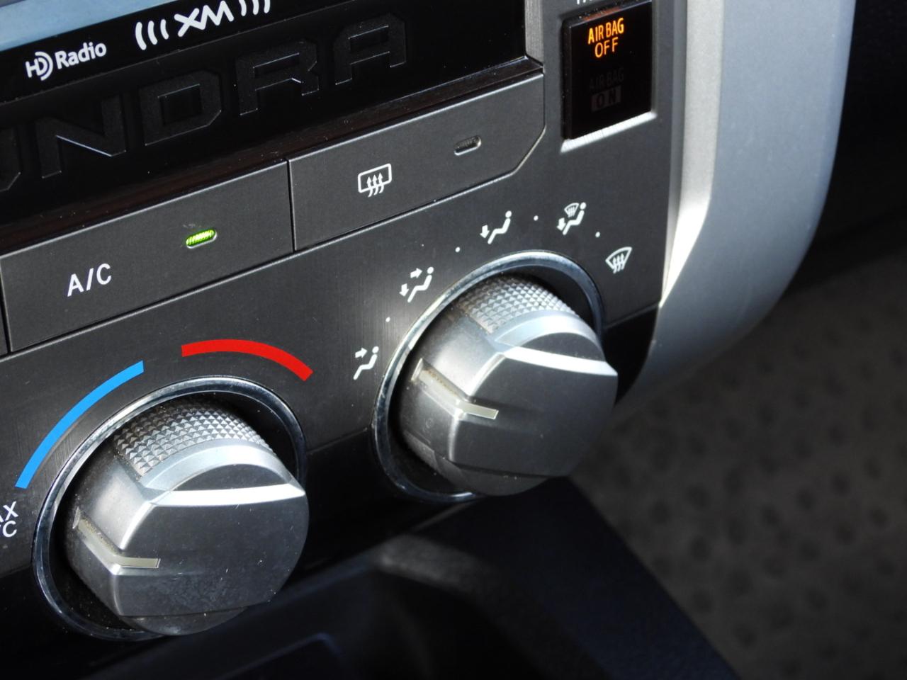 Toyota Tundra SR5 5.7L V8 FFV CrewMax 2WD 2016
