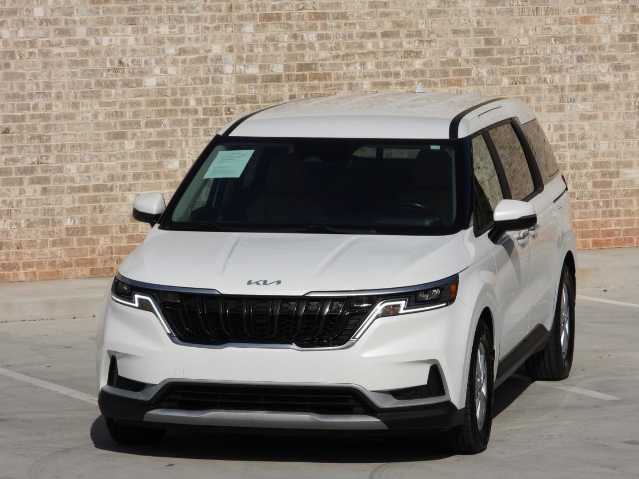 Kia Carnival LX Seat Package 2023
