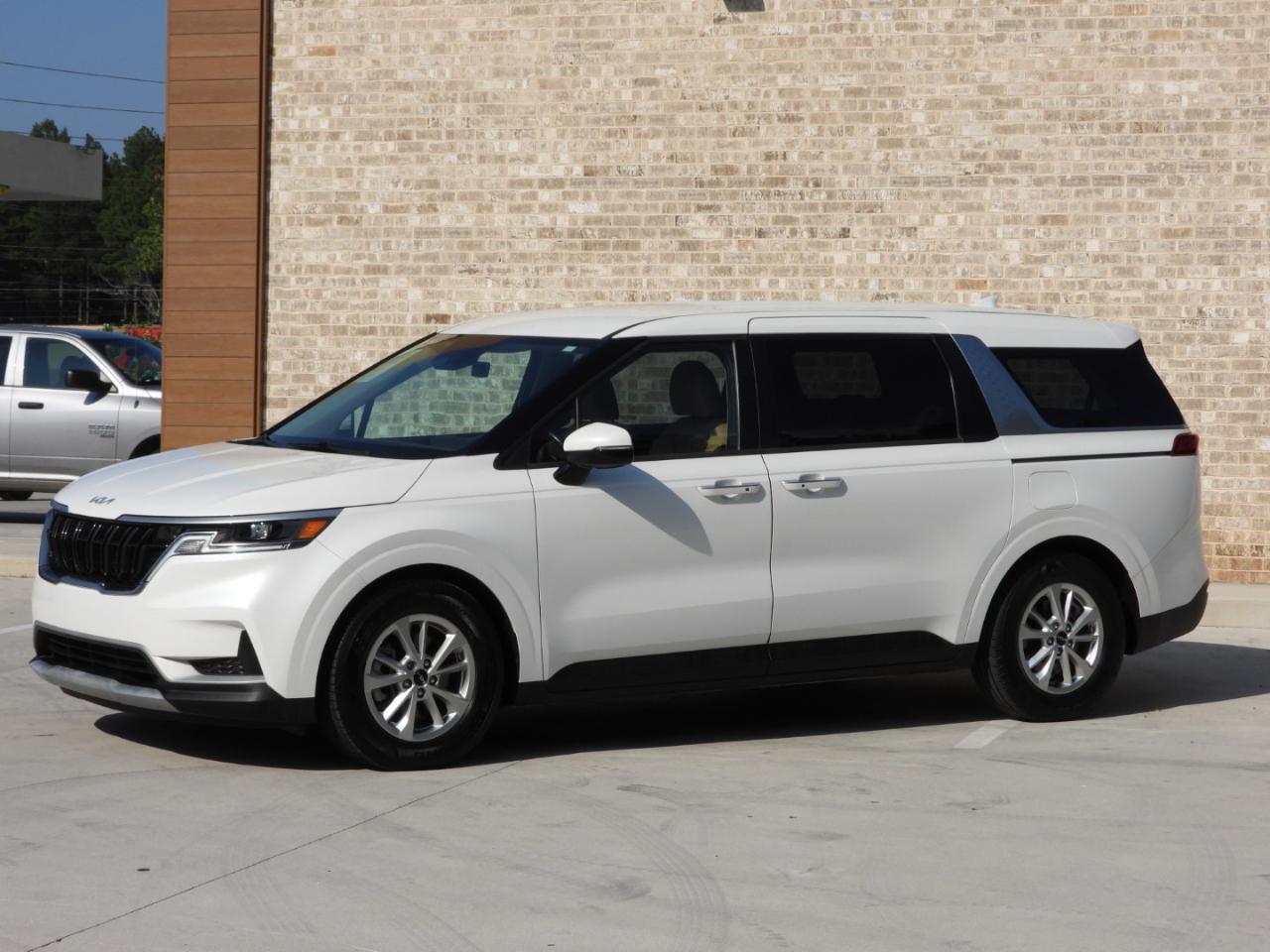 Kia Carnival LX Seat Package 2023