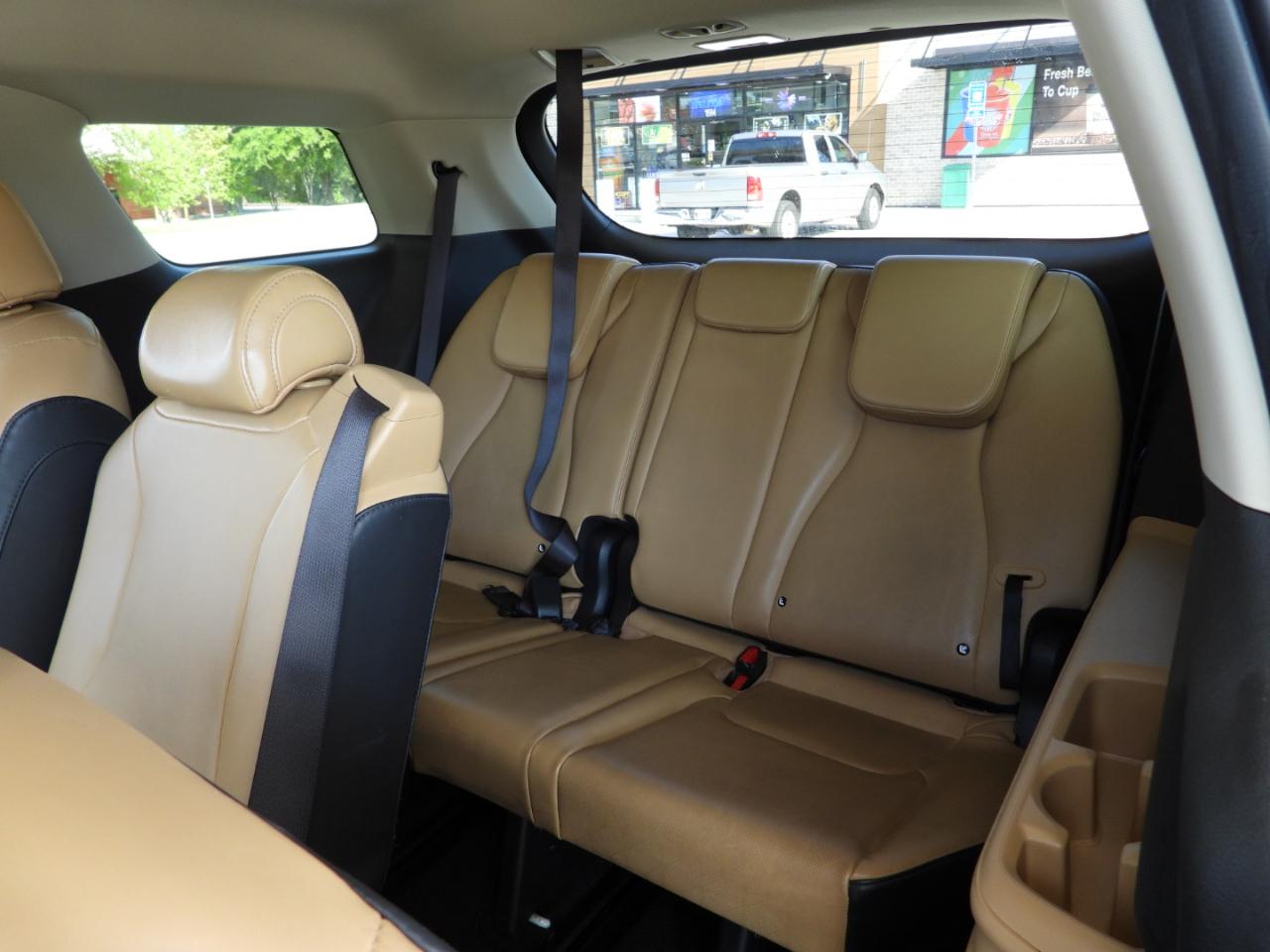 Kia Carnival LX Seat Package 2023