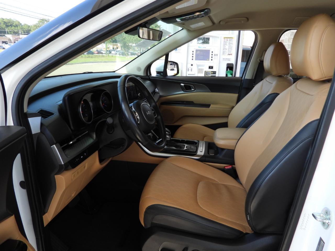 Kia Carnival LX Seat Package 2023