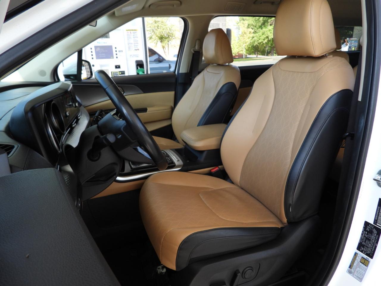 Kia Carnival LX Seat Package 2023