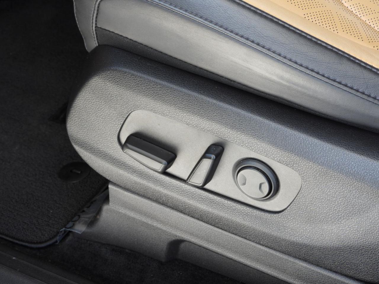 Kia Carnival LX Seat Package 2023