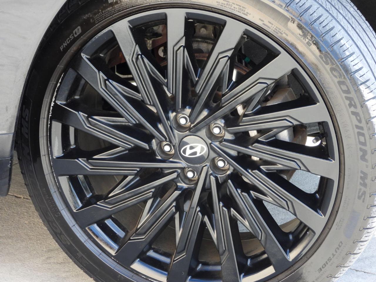 Hyundai Santa Fe Calligraphy 2024