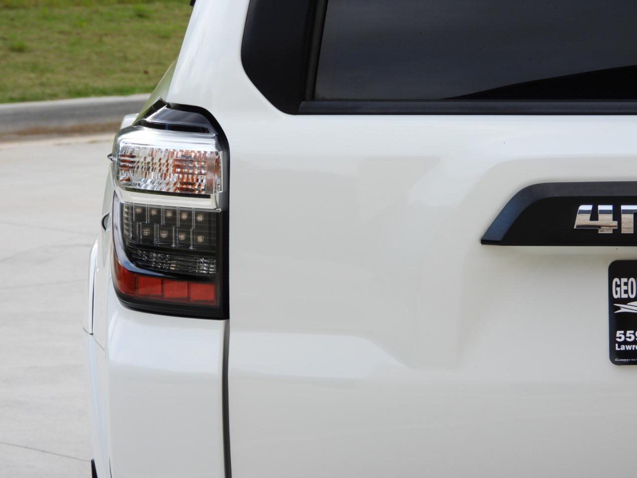 Toyota 4Runner TRD PRO 4WD 2018