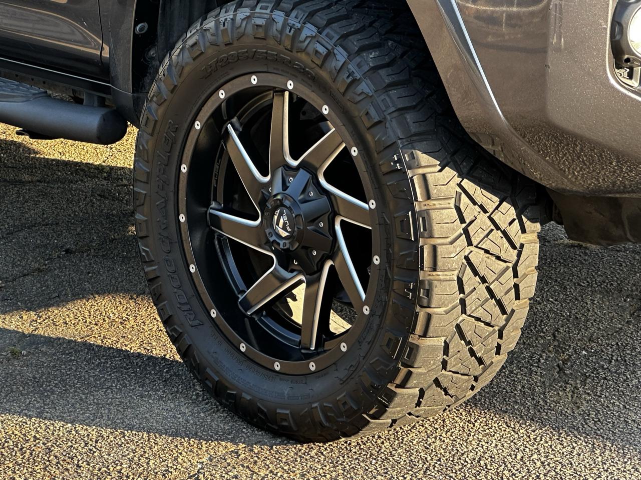 Toyota 4Runner TRD Off-road Premium 4WD 2018