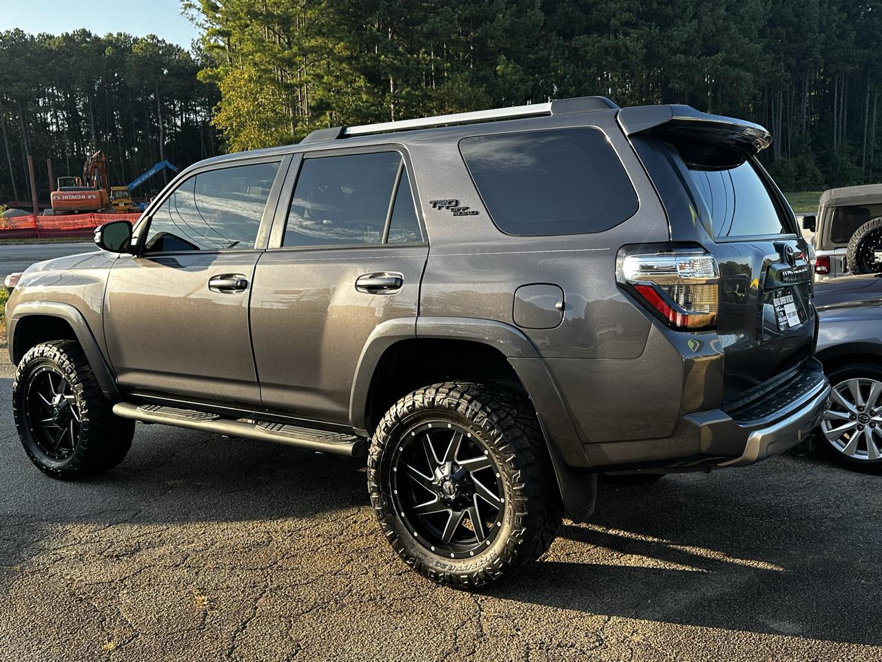 Toyota 4Runner TRD Off-road Premium 4WD 2018