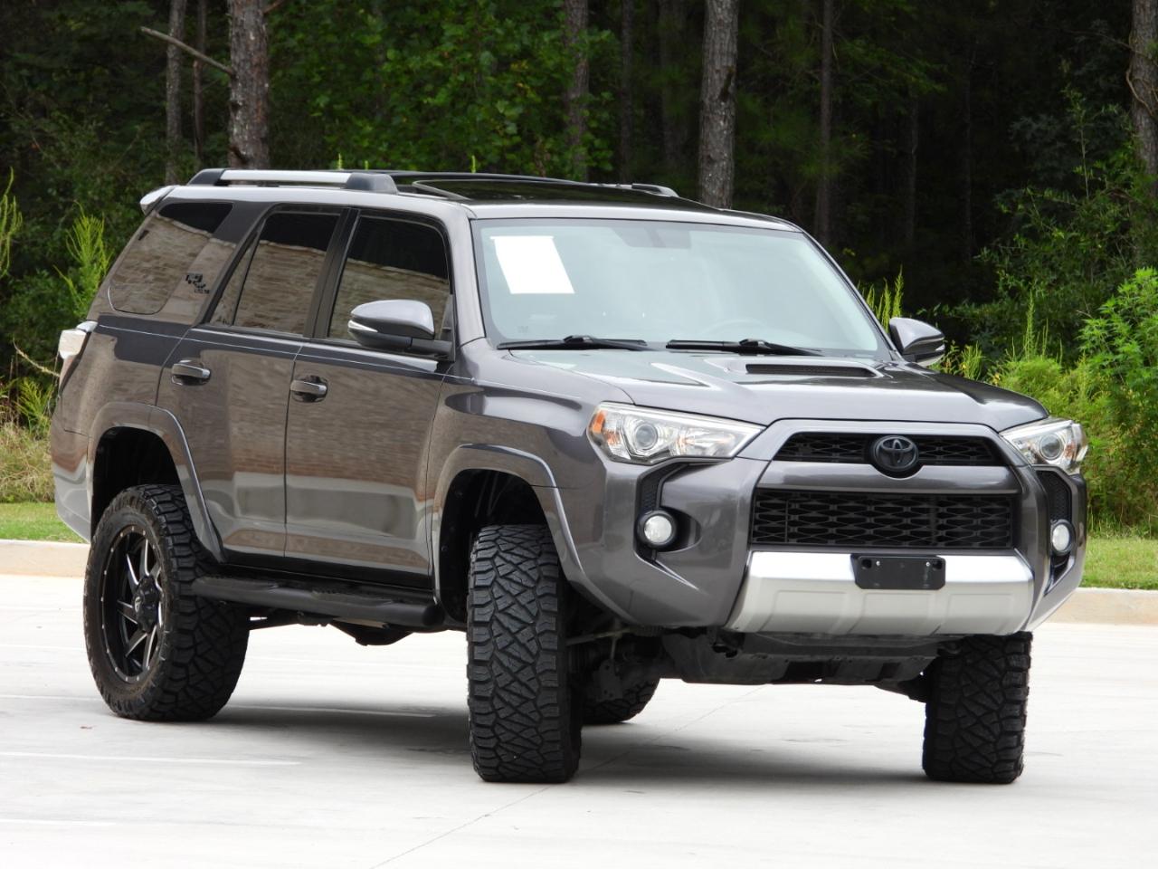 Toyota 4Runner TRD Off-road Premium 4WD 2018