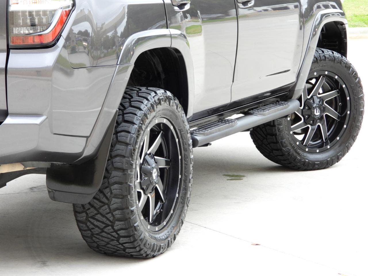 Toyota 4Runner TRD Off-road Premium 4WD 2018