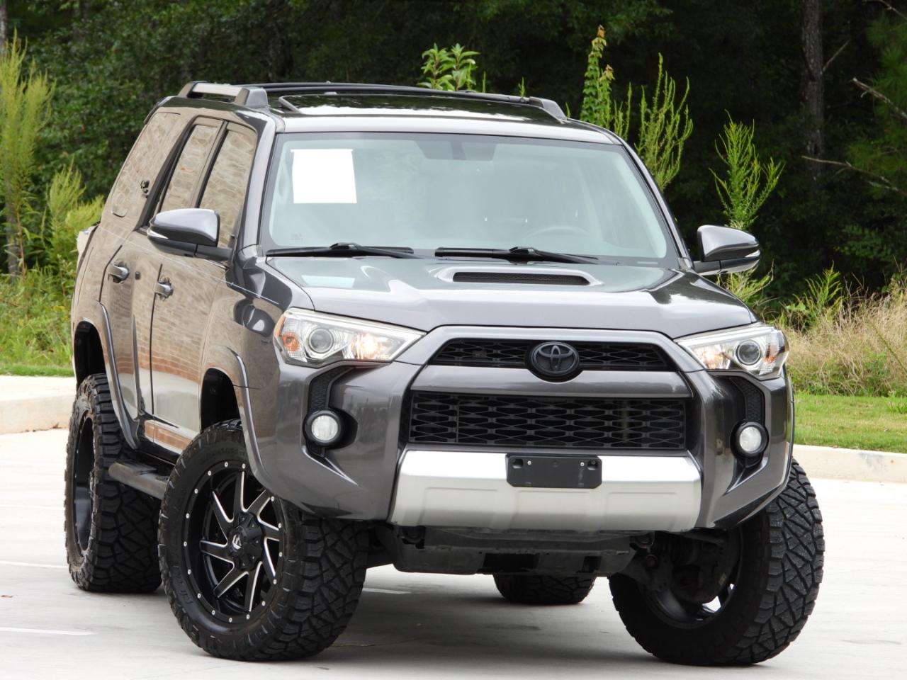 Toyota 4Runner TRD Off-road Premium 4WD 2018