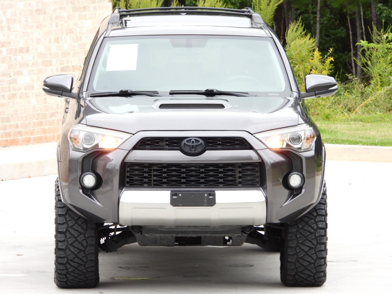 Toyota 4Runner TRD Off-road Premium 4WD 2018