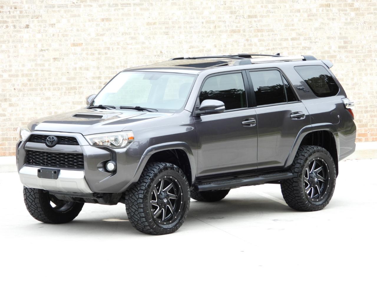 Toyota 4Runner TRD Off-road Premium 4WD 2018