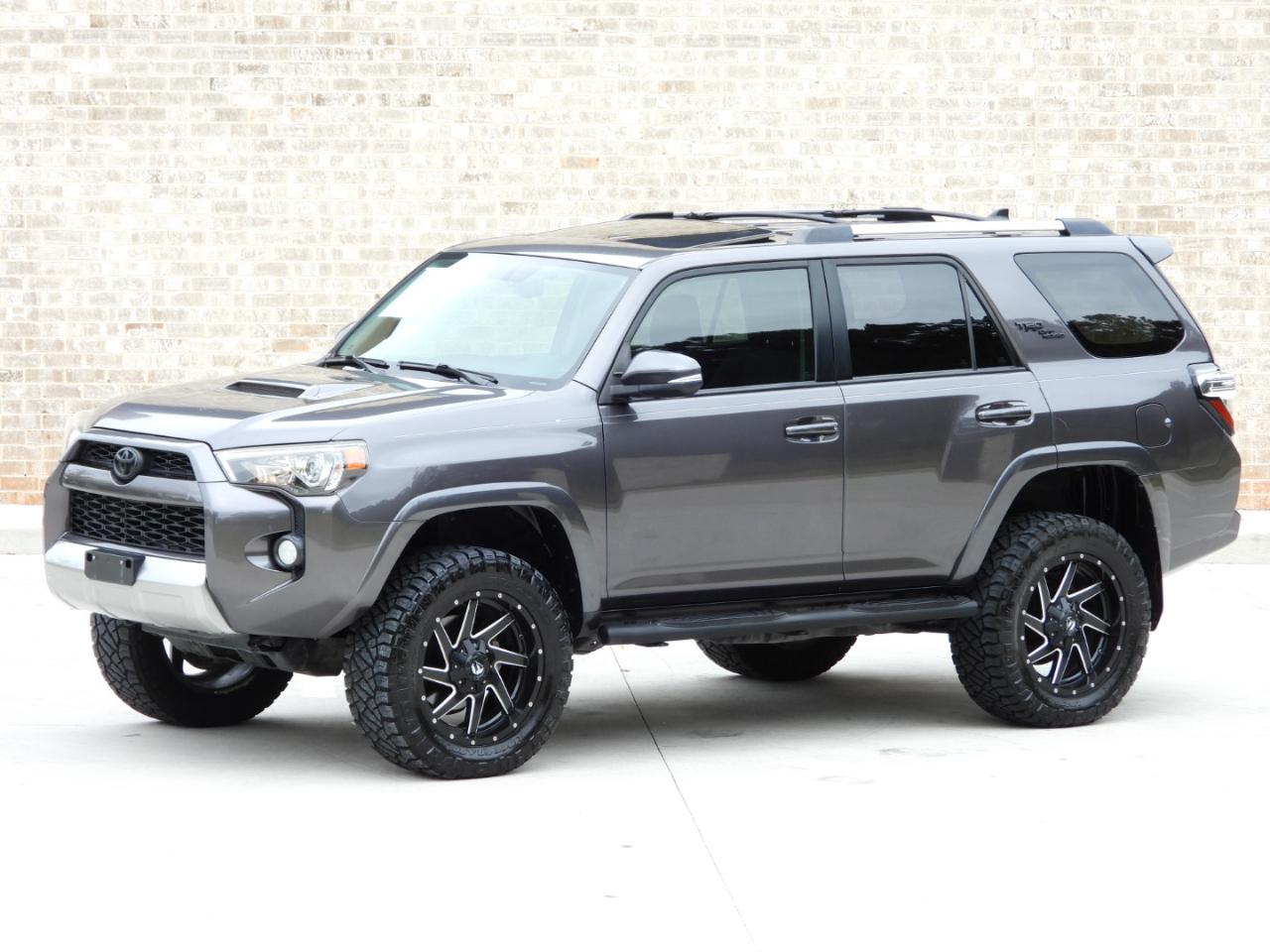Toyota 4Runner TRD Off-road Premium 4WD 2018