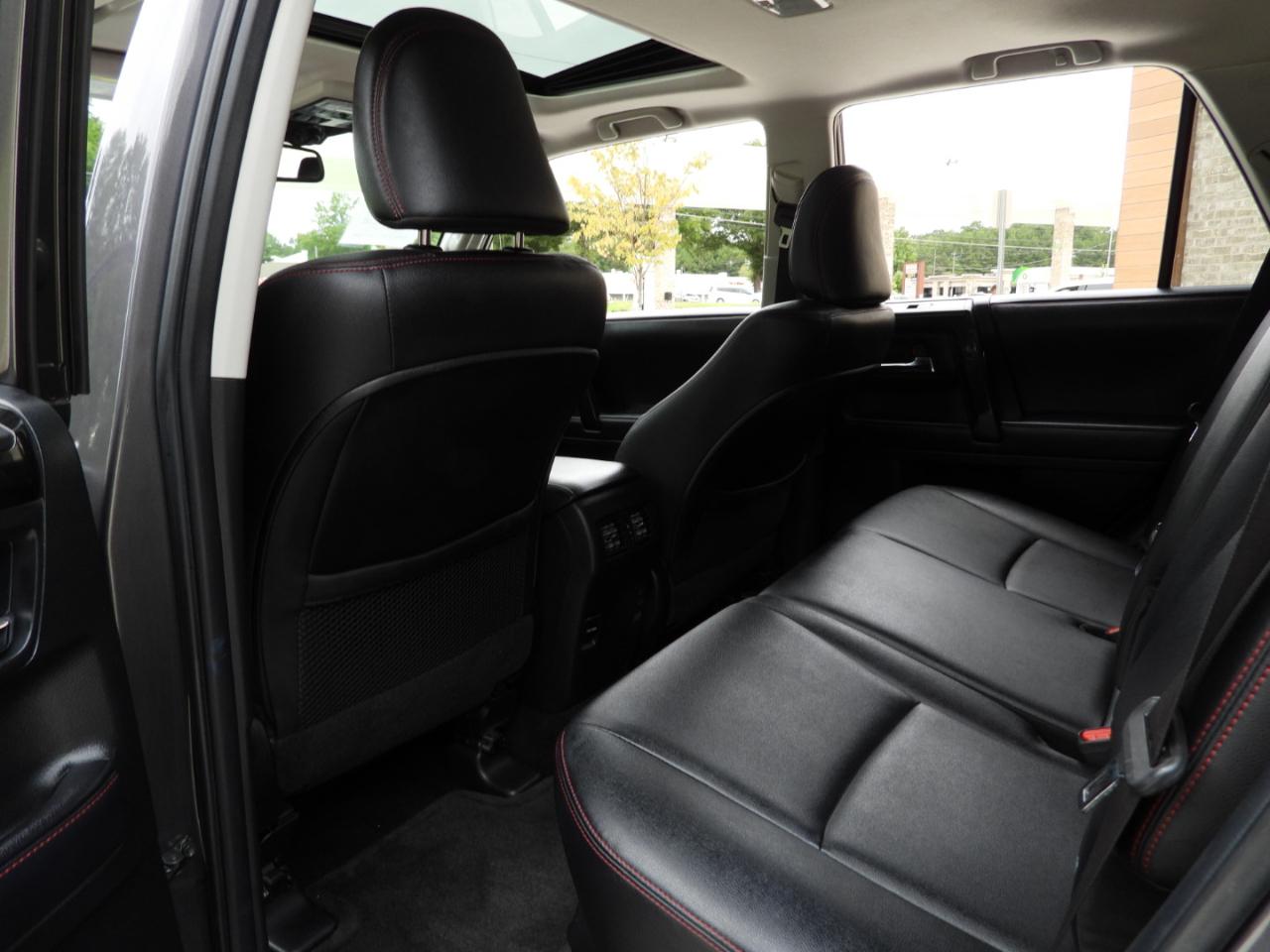 Toyota 4Runner TRD Off-road Premium 4WD 2018