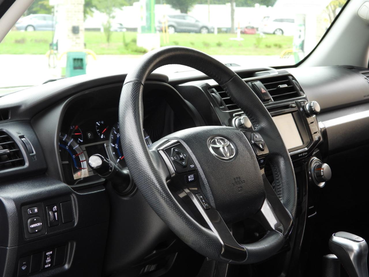 Toyota 4Runner TRD Off-road Premium 4WD 2018