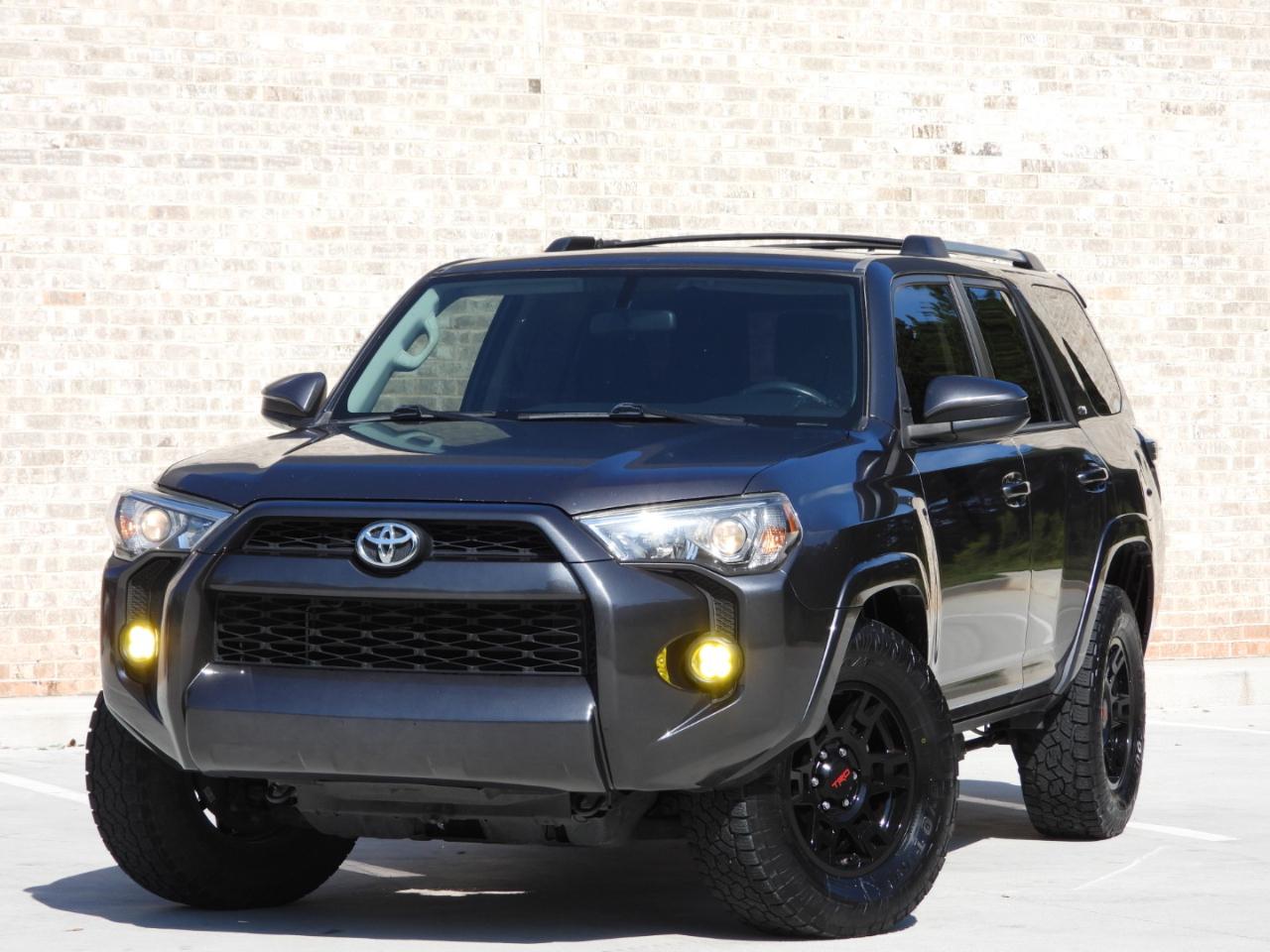2019 Toyota 4Runner SR5 2WD
