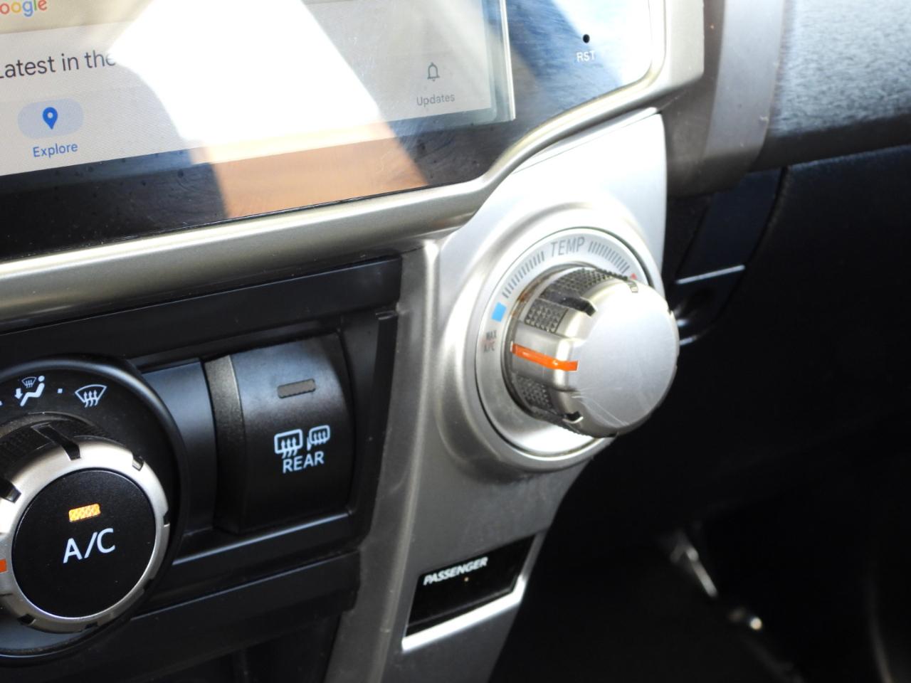 Toyota 4Runner SR5 2WD 2019
