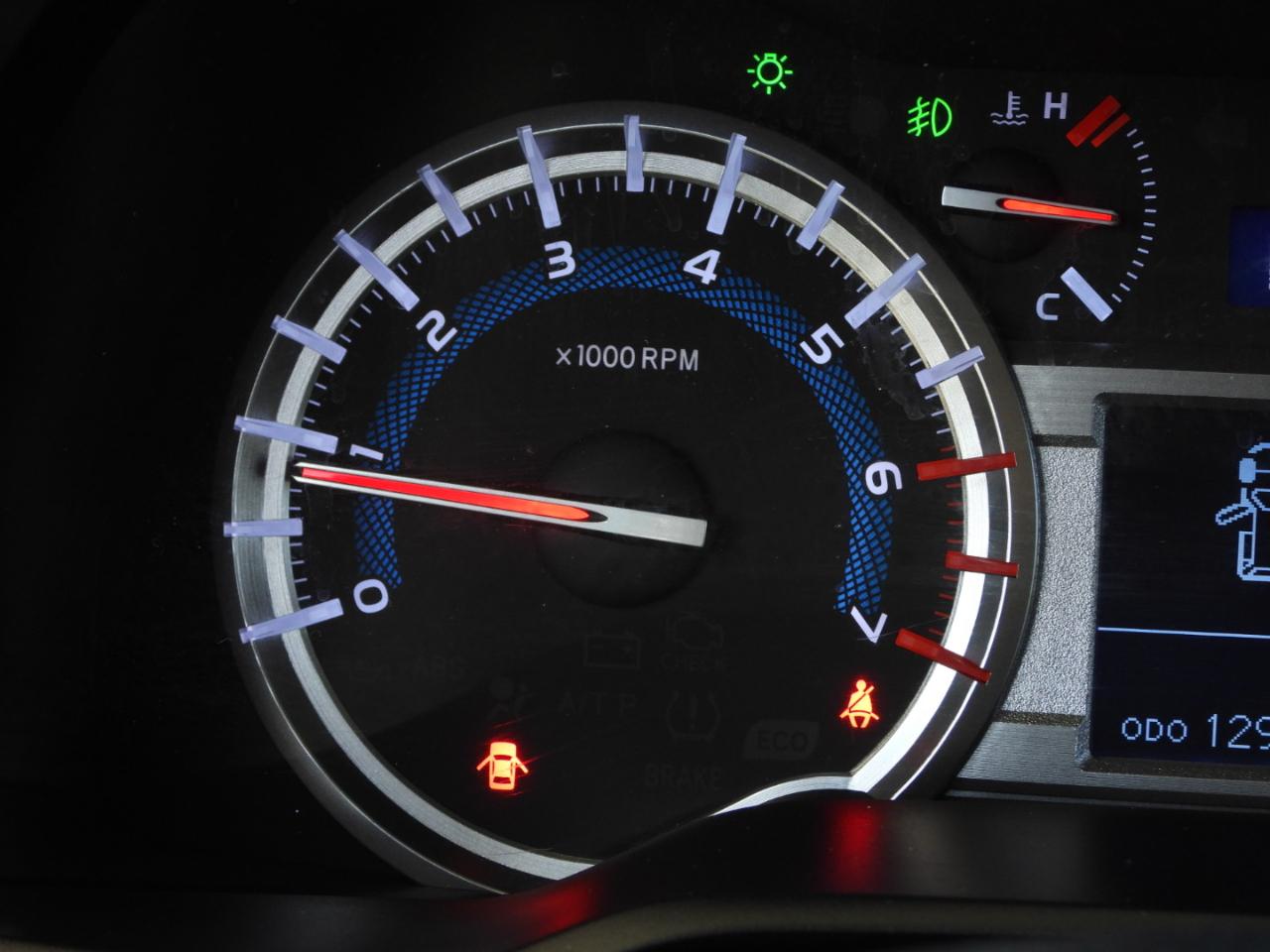 Toyota 4Runner SR5 2WD 2019