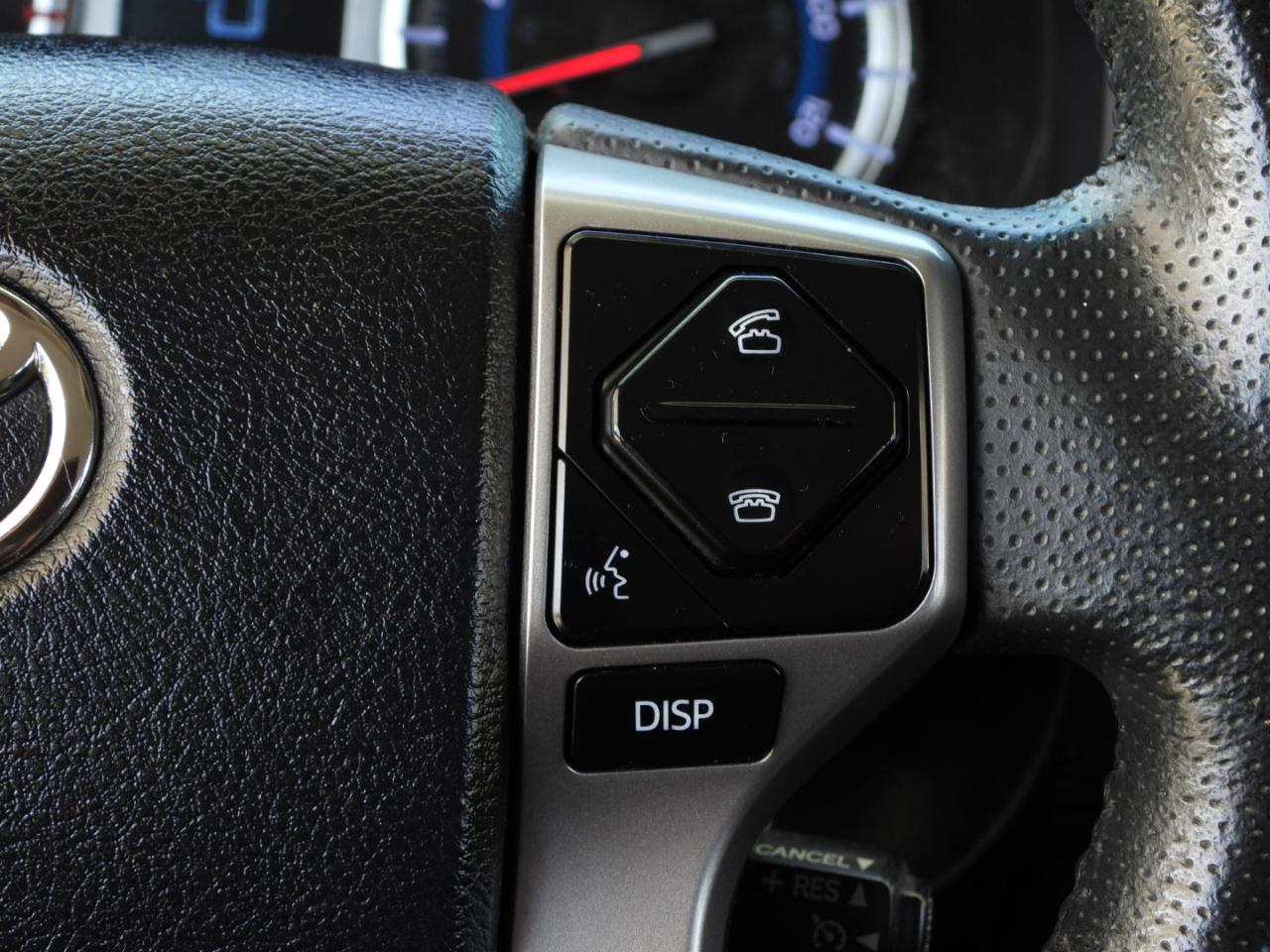 Toyota 4Runner SR5 2WD 2019