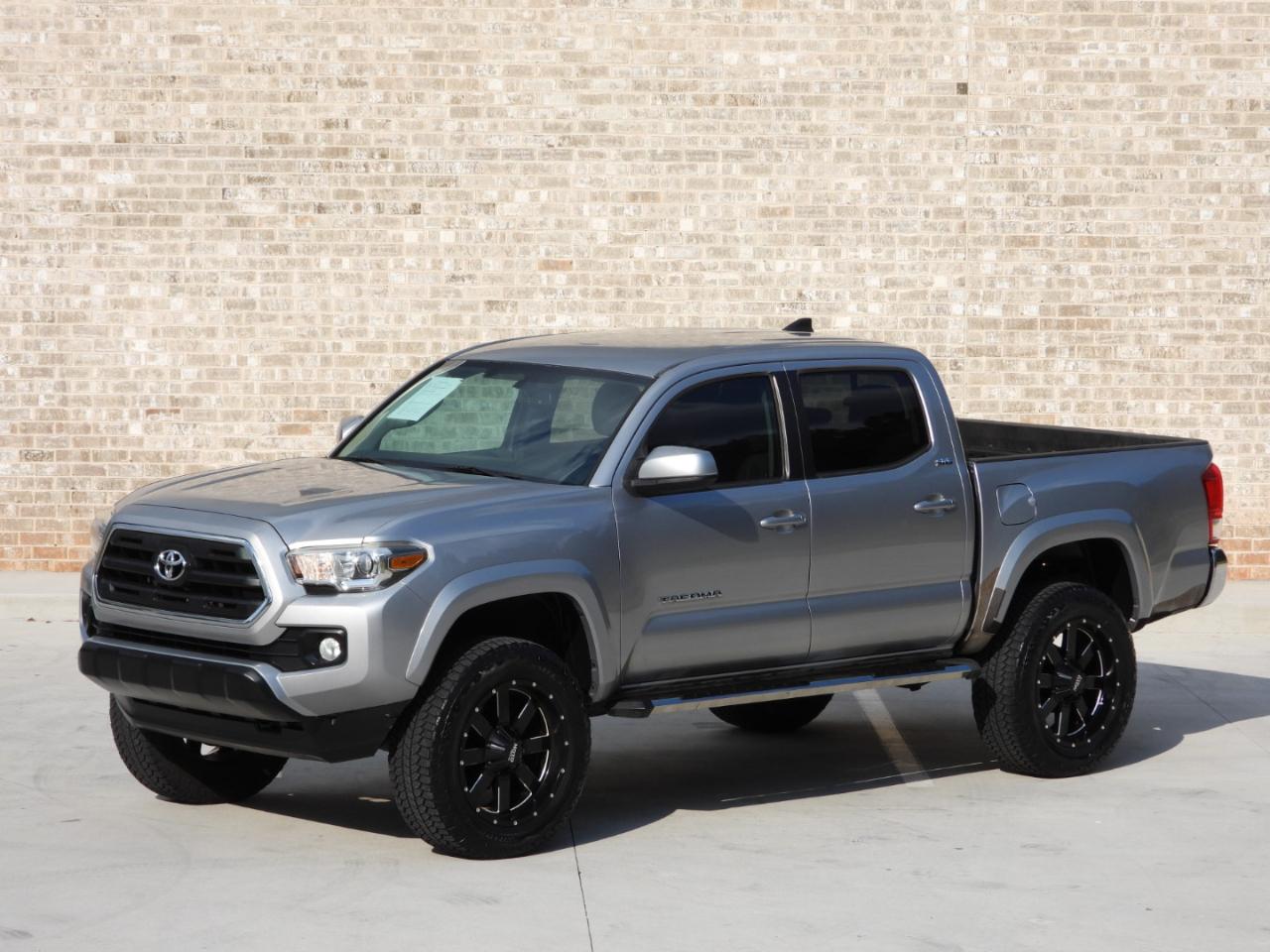 Toyota Tacoma SR5 Double Cab V6 2017