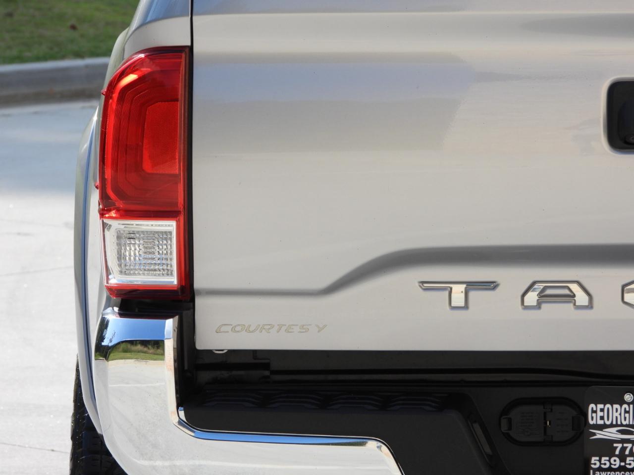 Toyota Tacoma SR5 Double Cab V6 2017