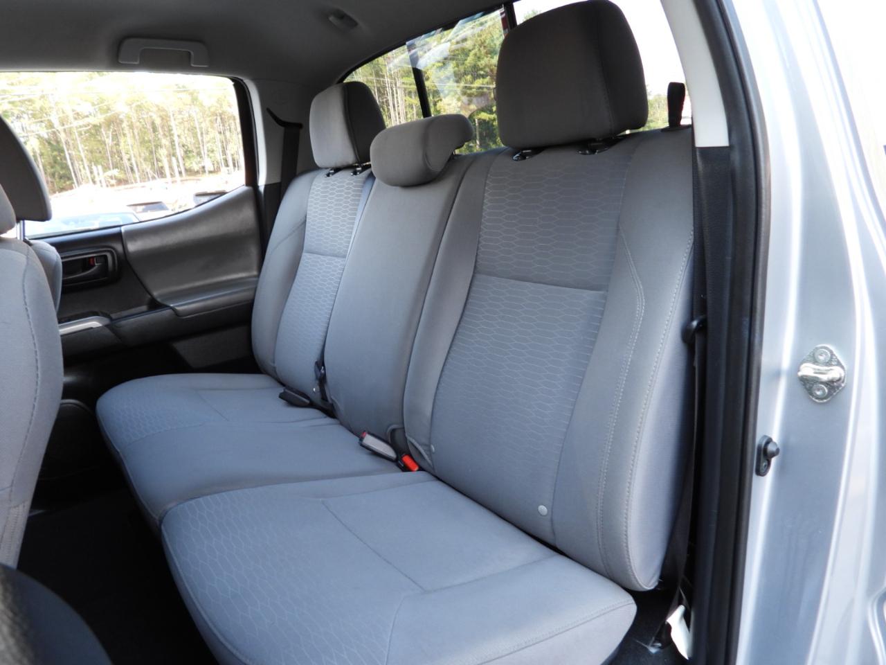 Toyota Tacoma SR5 Double Cab V6 2017