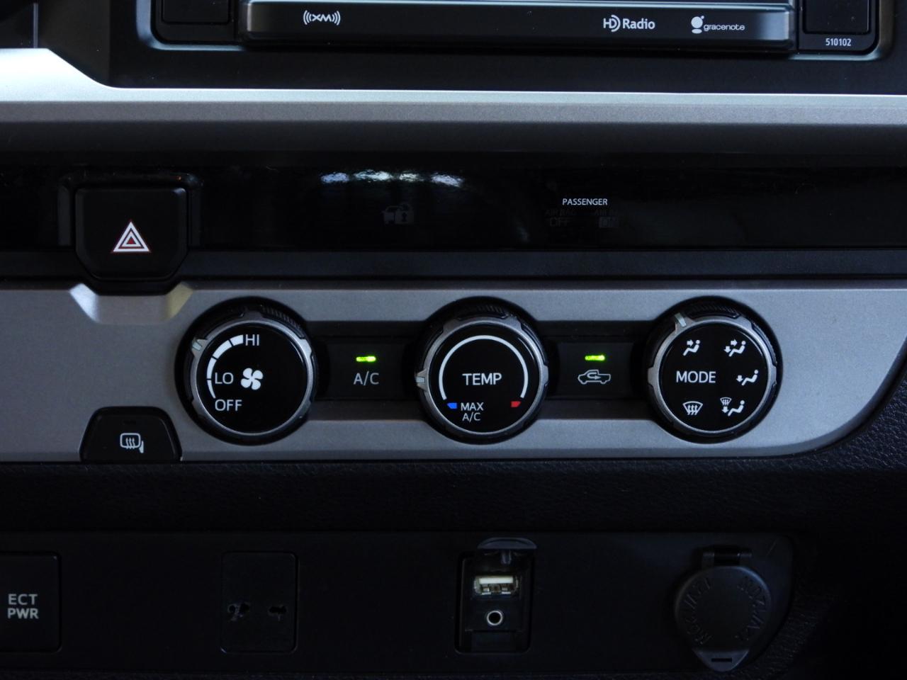 Toyota Tacoma SR5 Double Cab V6 2017