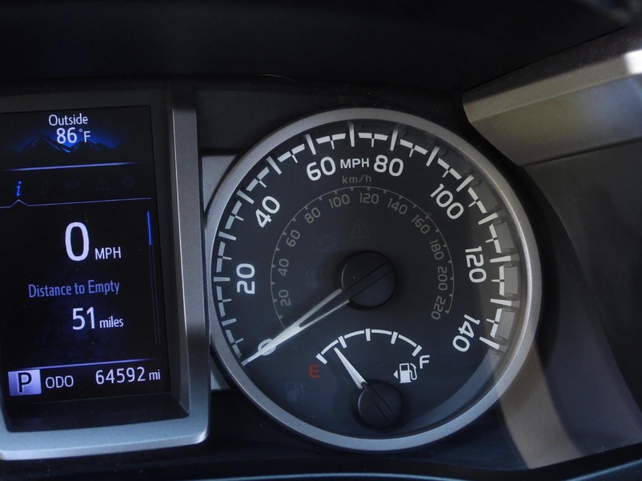 Toyota Tacoma SR5 Double Cab V6 2017