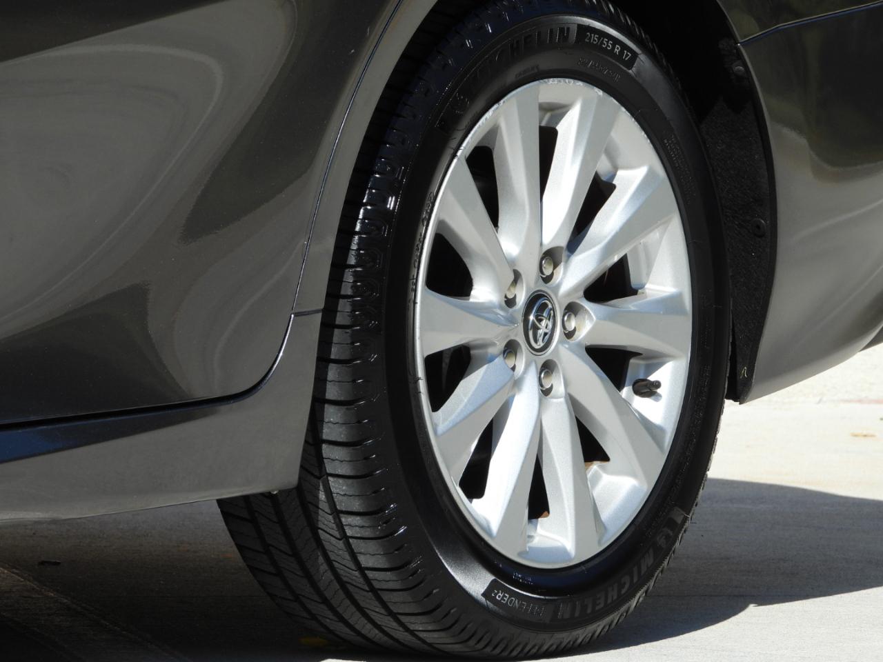 Toyota Camry LE 2020