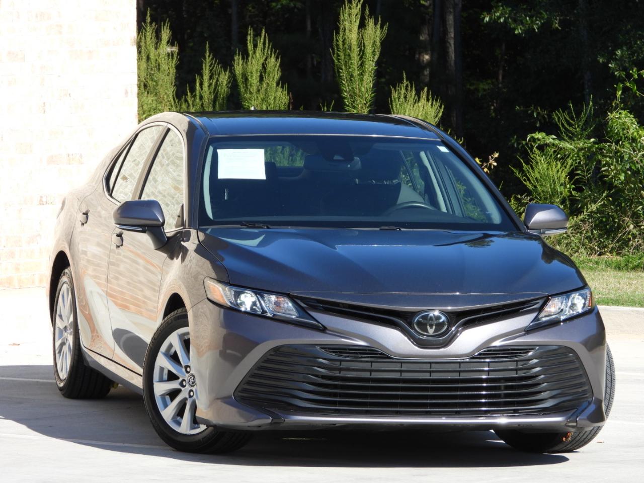 Toyota Camry LE 2020