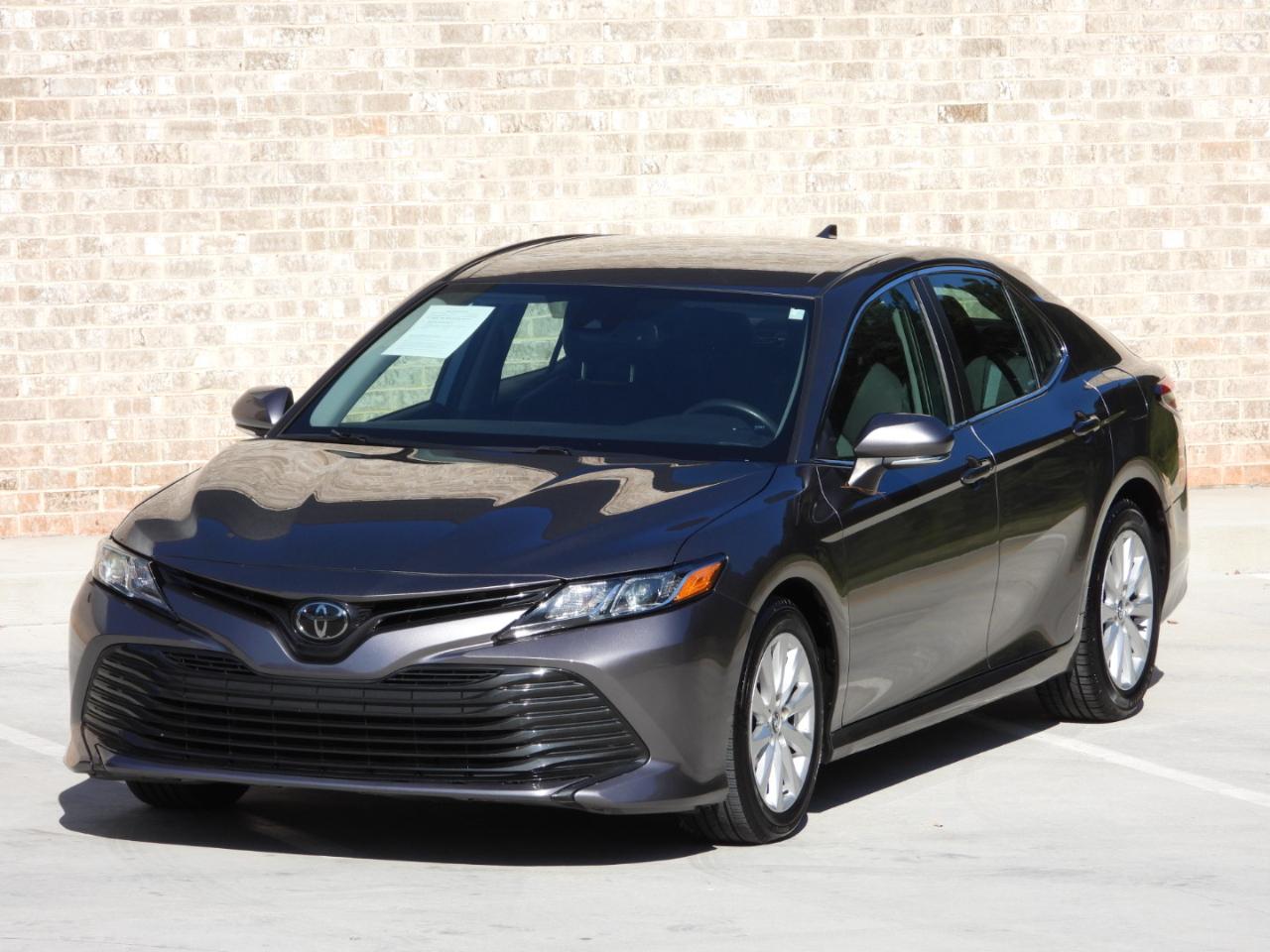 Toyota Camry LE 2020