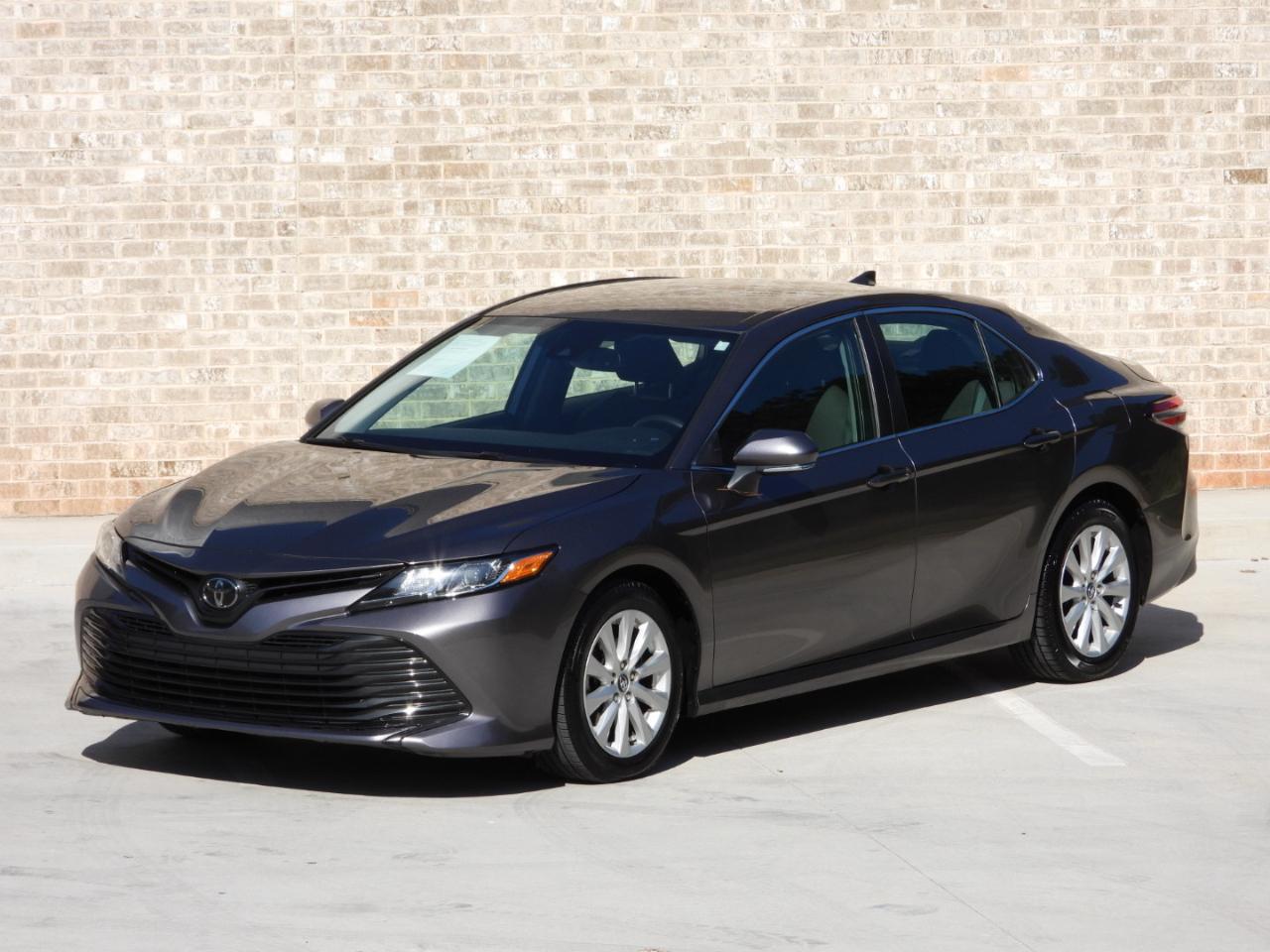 Toyota Camry LE 2020
