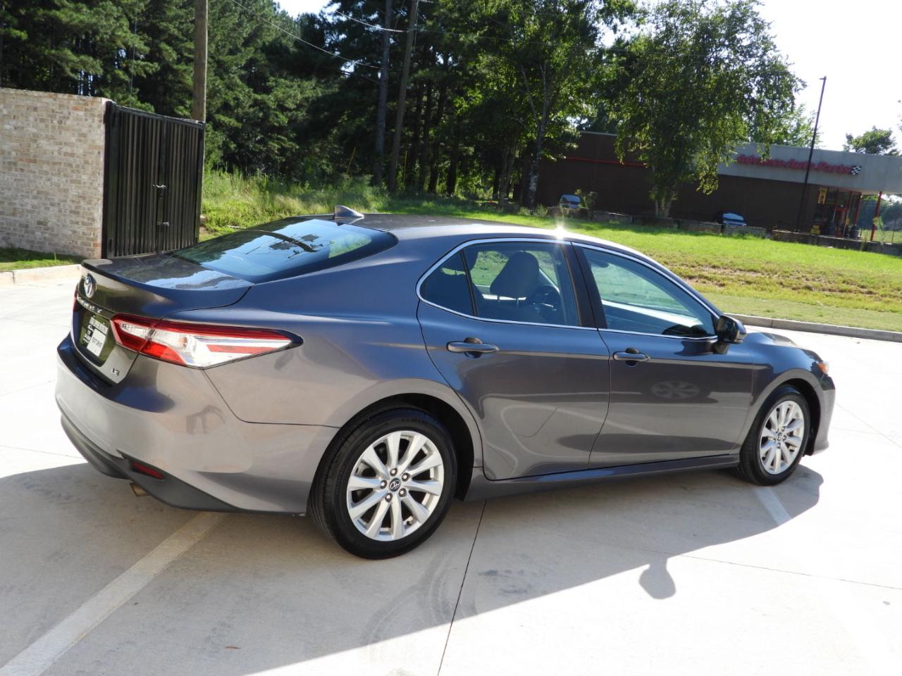 Toyota Camry LE 2020