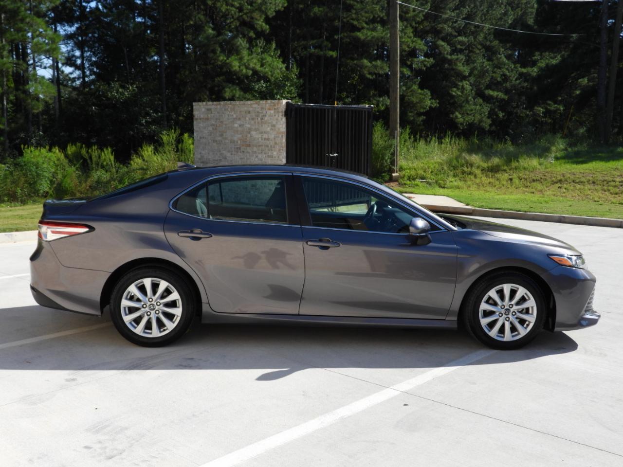 Toyota Camry LE 2020