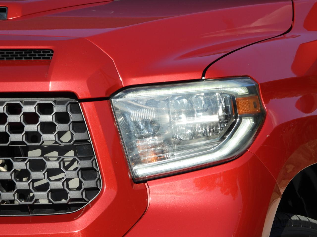Toyota Tundra SR5 5.7L V8 CrewMax 2WD 2018