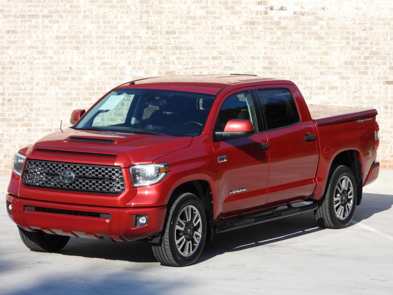 Toyota Tundra SR5 5.7L V8 CrewMax 2WD 2018
