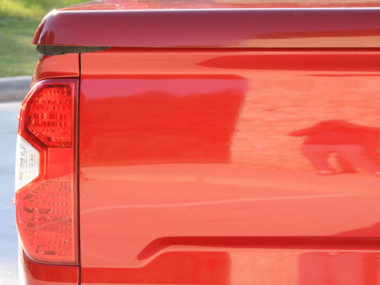 Toyota Tundra SR5 5.7L V8 CrewMax 2WD 2018