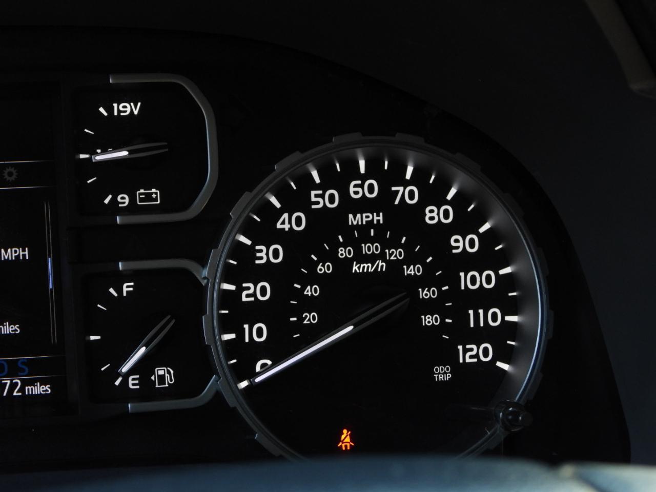 Toyota Tundra SR5 5.7L V8 CrewMax 2WD 2018
