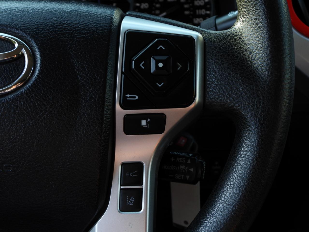 Toyota Tundra SR5 5.7L V8 CrewMax 2WD 2018
