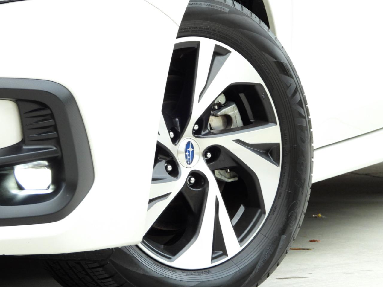 Subaru Legacy Premium AWD 2024