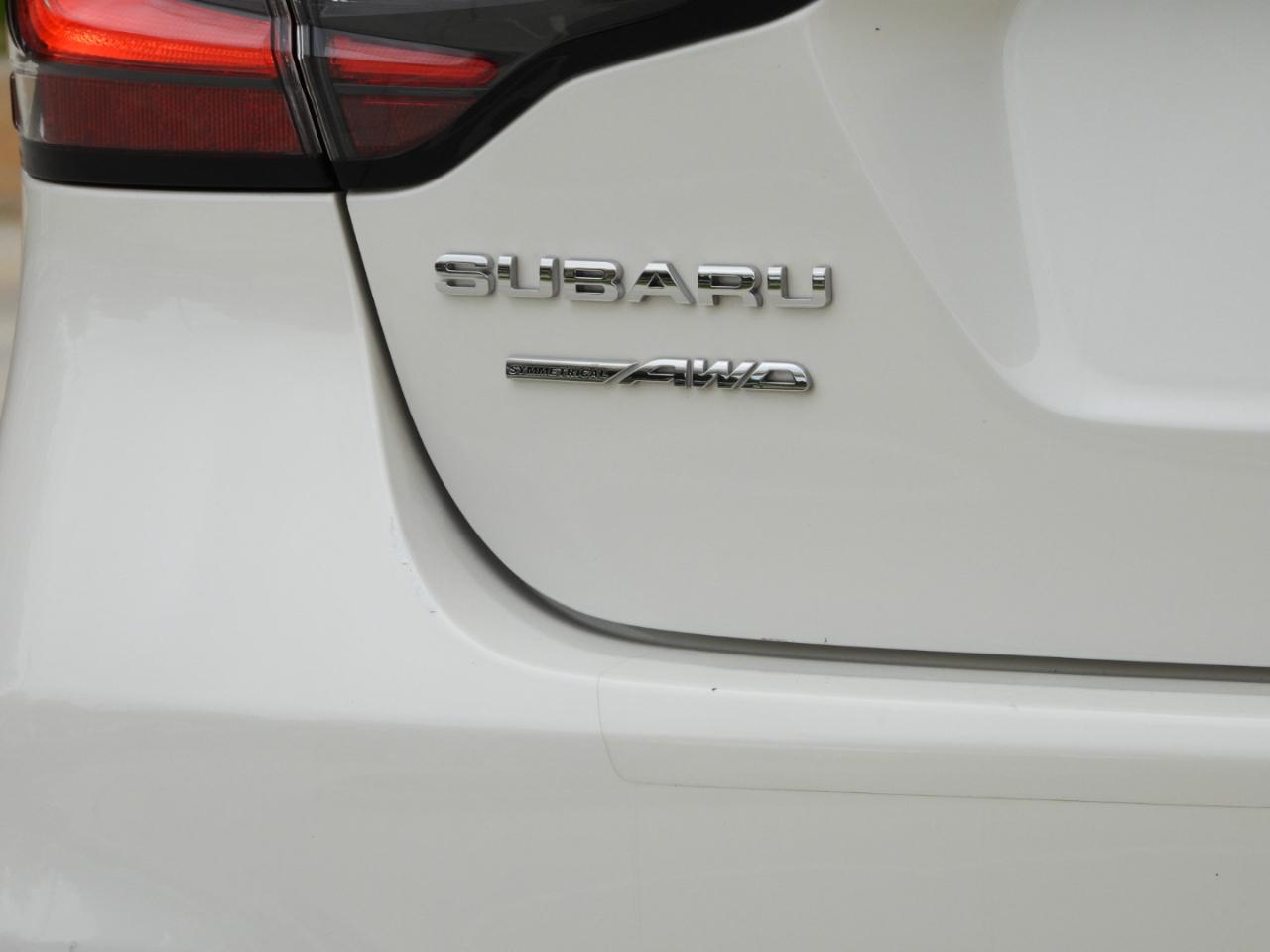 Subaru Legacy Premium AWD 2024