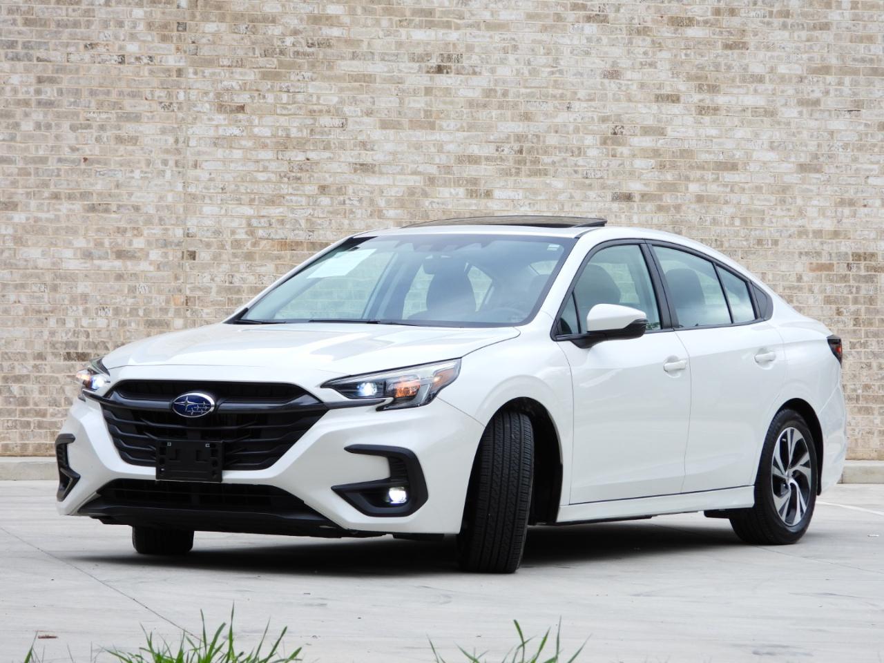 Subaru Legacy Premium AWD 2024