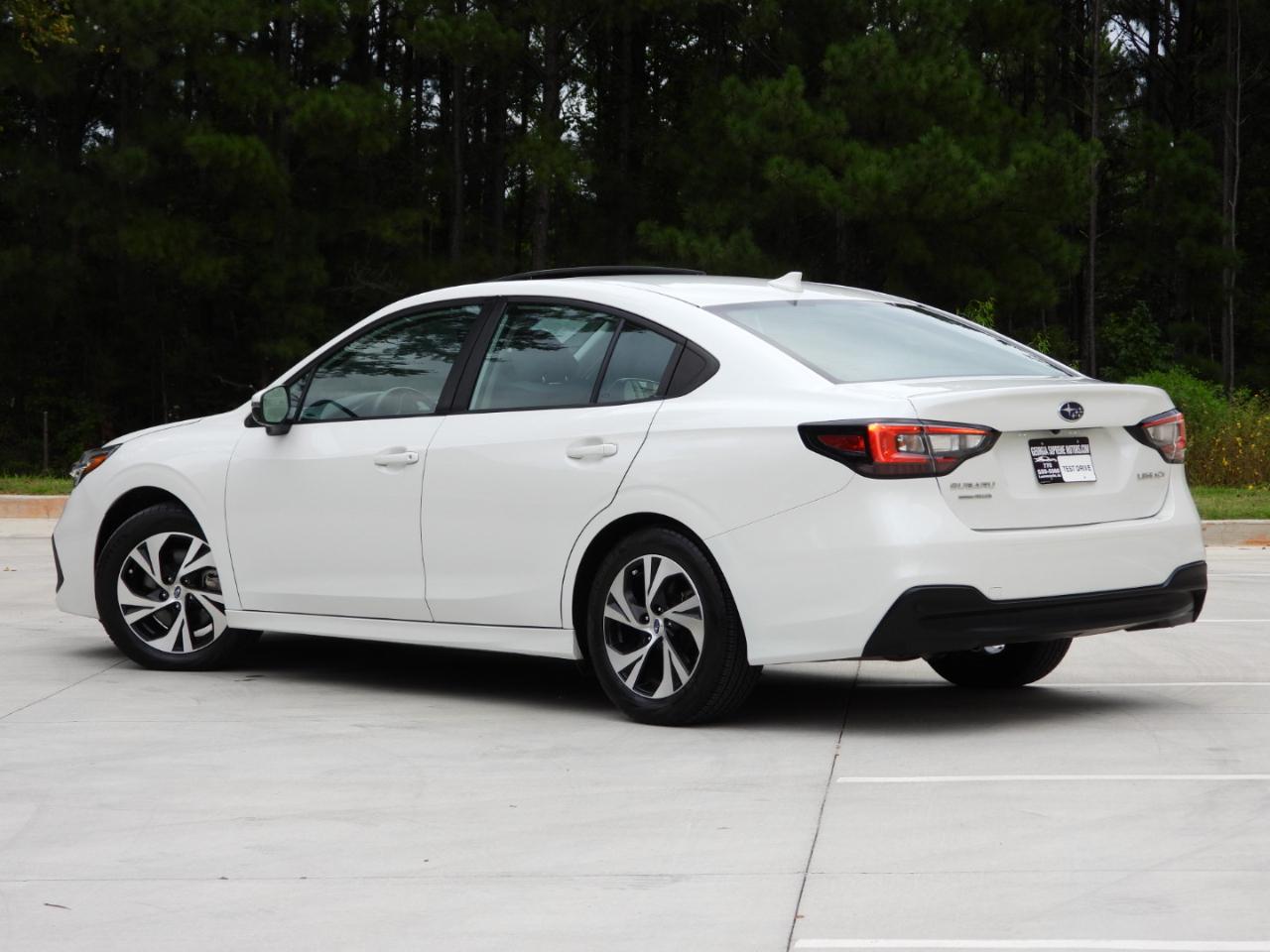 Subaru Legacy Premium AWD 2024