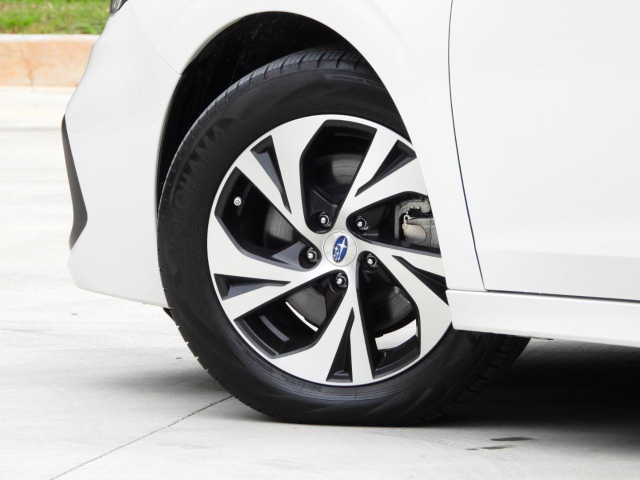 Subaru Legacy Premium AWD 2024