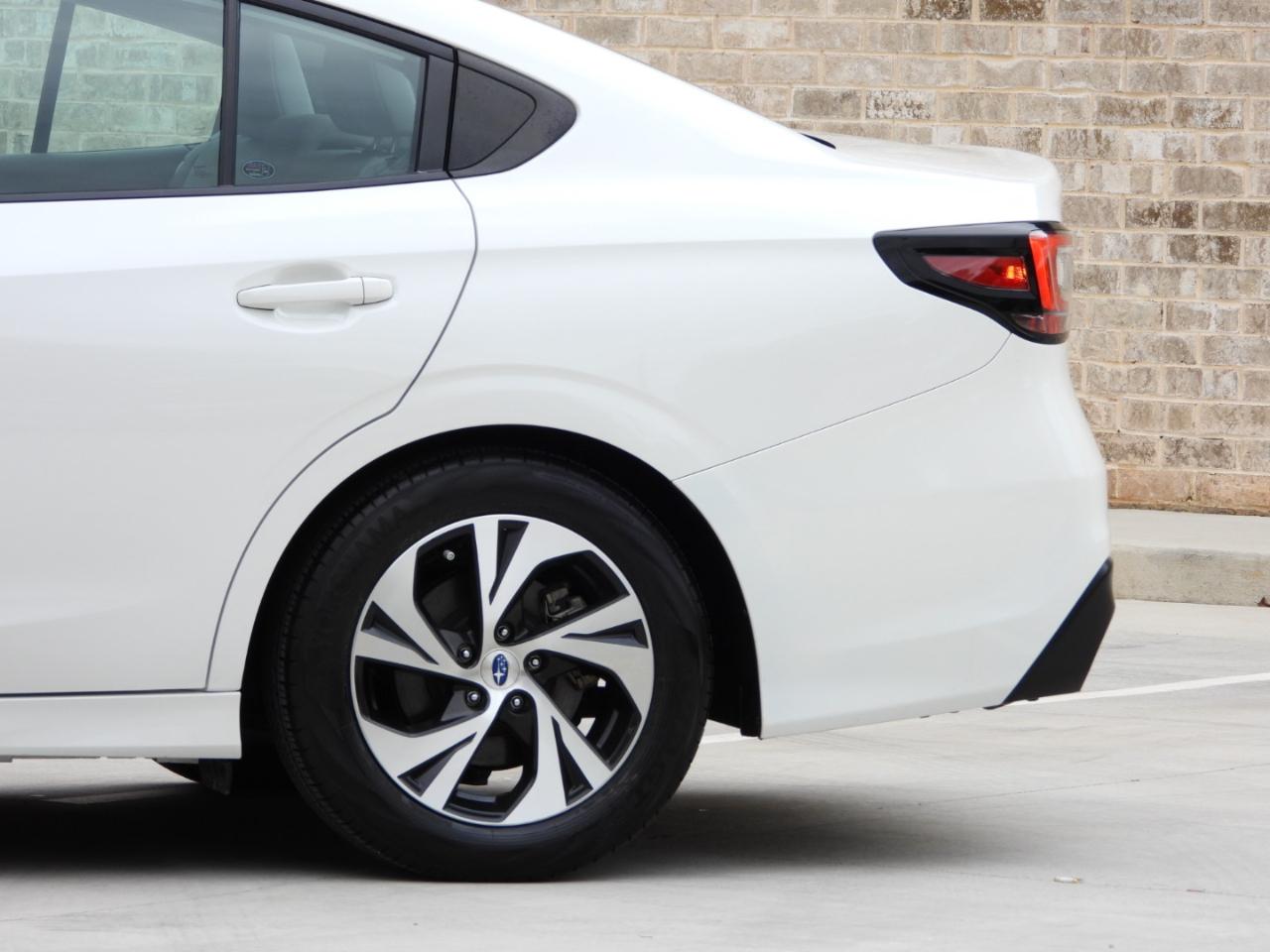 Subaru Legacy Premium AWD 2024