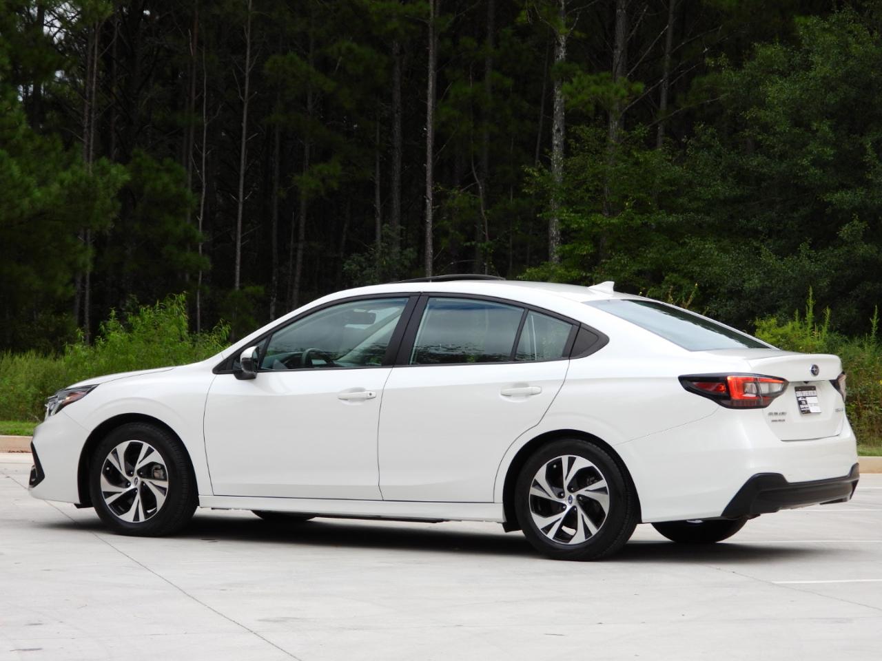 Subaru Legacy Premium AWD 2024