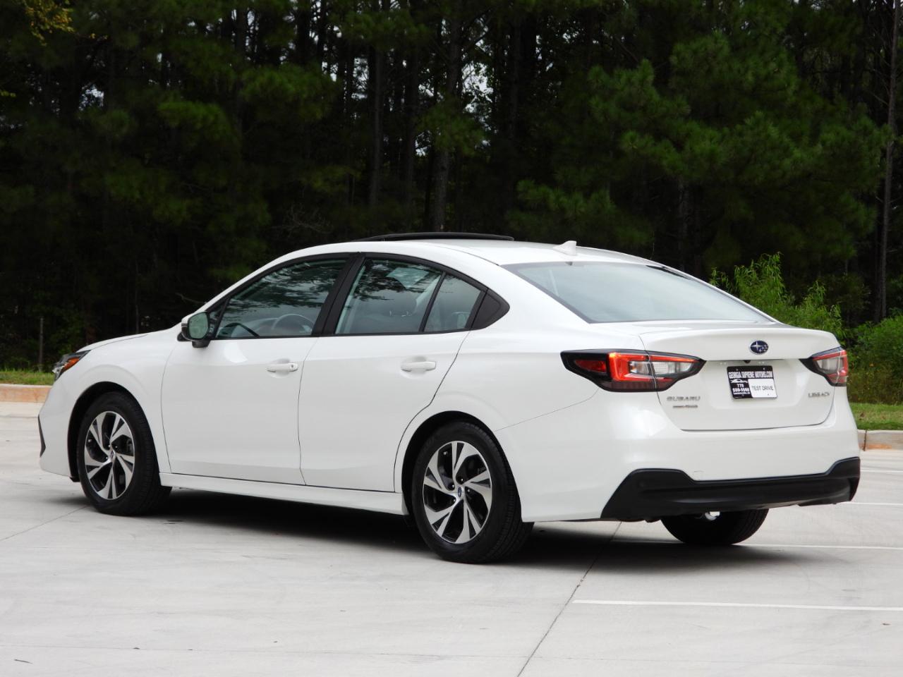 Subaru Legacy Premium AWD 2024