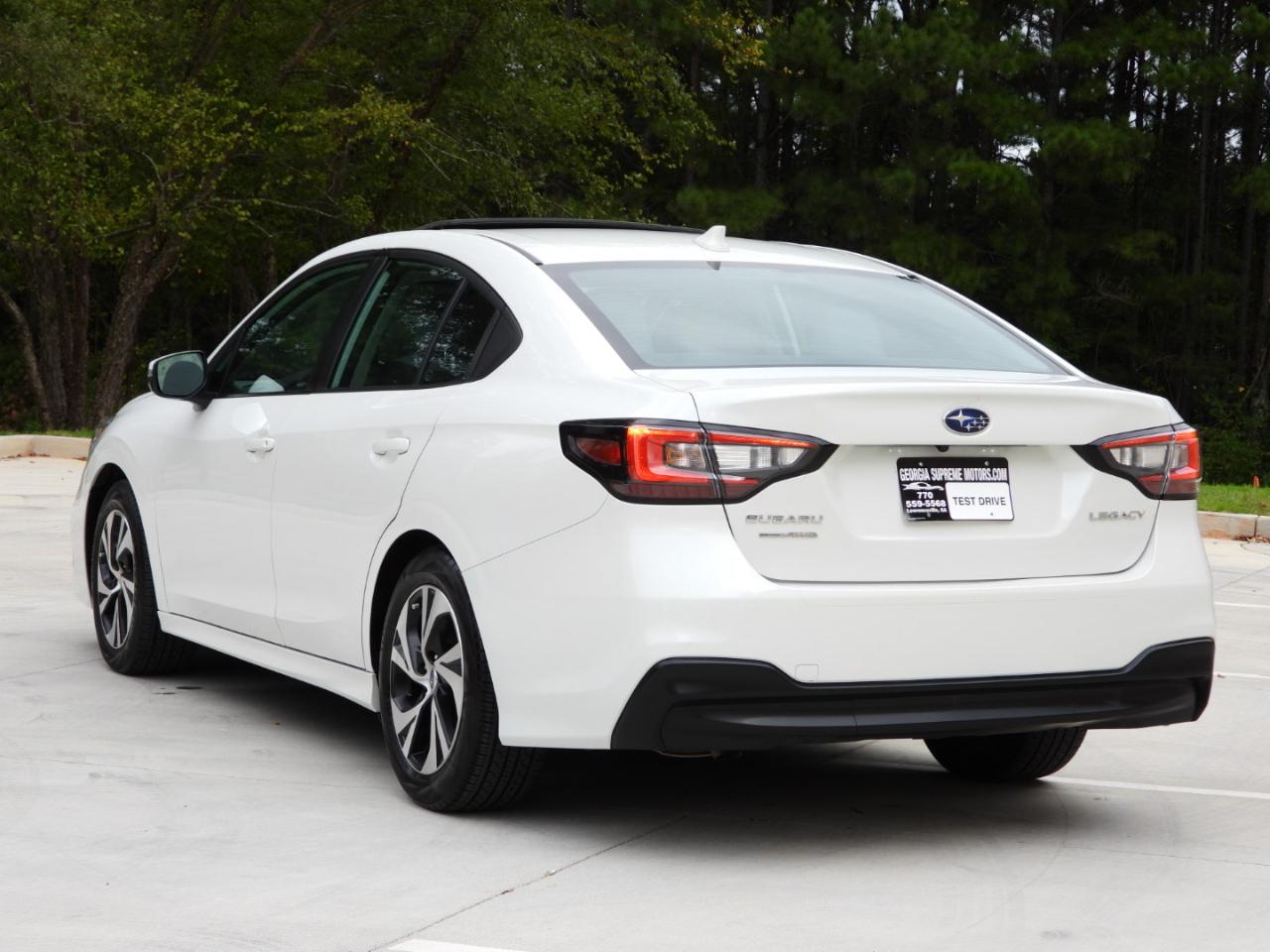 Subaru Legacy Premium AWD 2024