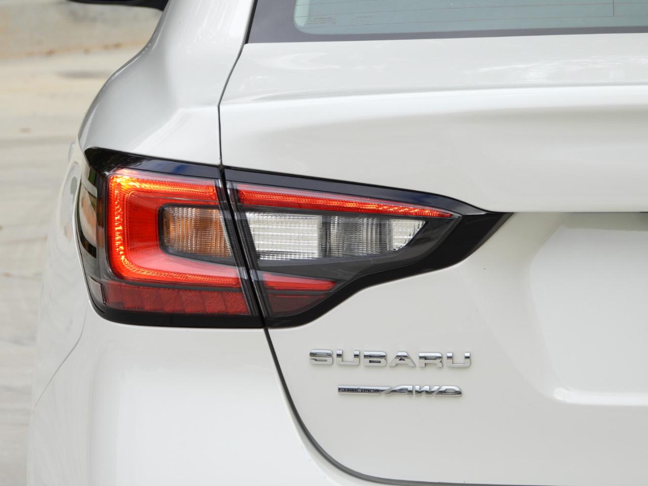 Subaru Legacy Premium AWD 2024