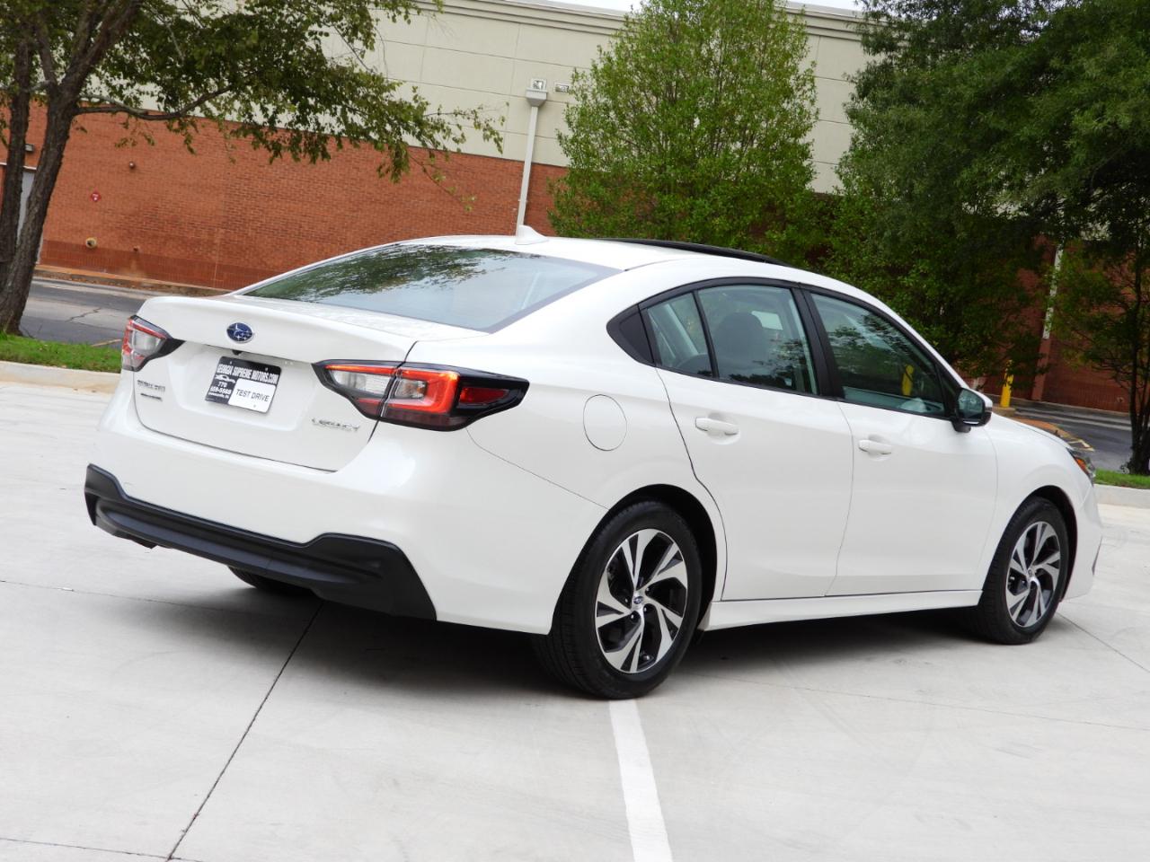 Subaru Legacy Premium AWD 2024
